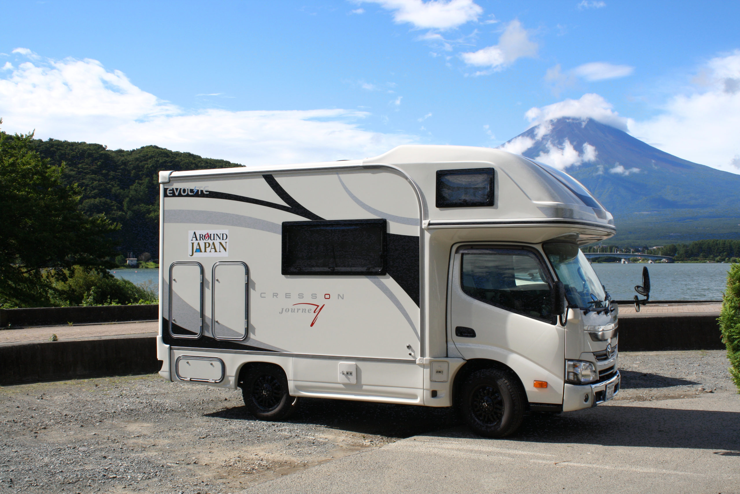 富士山麓 キャンピングカーの旅